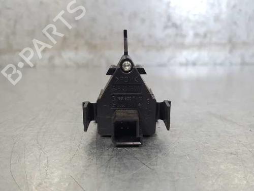 Warning switch MERCEDES-BENZ B-CLASS Sports Tourer (W245) B 200 CDI (245.208) | BP12706175I22 