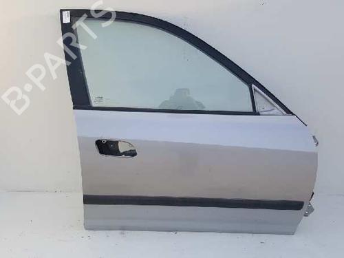 Used Right front door HYUNDAI ELANTRA III Saloon (XD) 2.0 CRDi (113 hp) 12794961