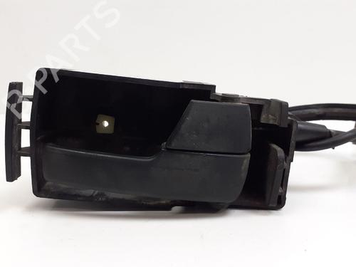 Used Front right interior door handle Front right interior door handle 12755570 12755570