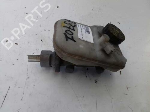Used Brake master cylinder CITROËN XSARA Coupe (N0) 1.9 D (70 hp) 12761003