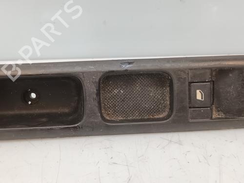 Used Right front window switch PEUGEOT 5008 (0U_, 0E_) 2.0 HDi 150 / BlueHDi 150 (150 hp) 19431870