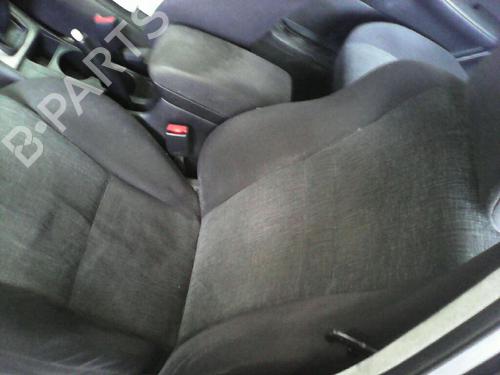 Achsschenkel links hinten TOYOTA COROLLA (_E12_) 2.0 D-4D (CDE120R, CDE120L_) | BP12819582M27 