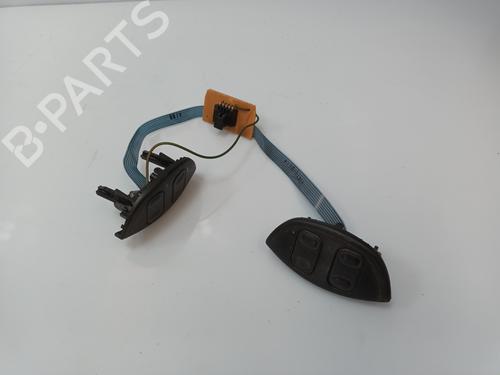 Used Steering wheel controls CITROËN XSARA PICASSO (N68) 2.0 HDi (90 hp) 18094573