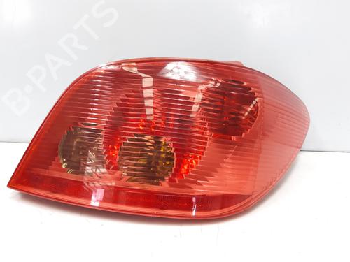 right-taillight-peugeot-307-3ac-2000-2001-2002-2003-2004-2005-2006-2007-2008-2009-2010-2011-2012-36803008 main image
