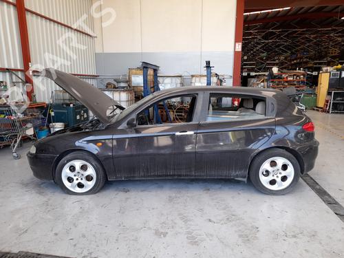 Blinklys fortil højre ALFA ROMEO 147 (937_) 1.9 JTDM (937.AXD1A, 937.AXV1A, 937.BXB1A) | BP12775647C33 