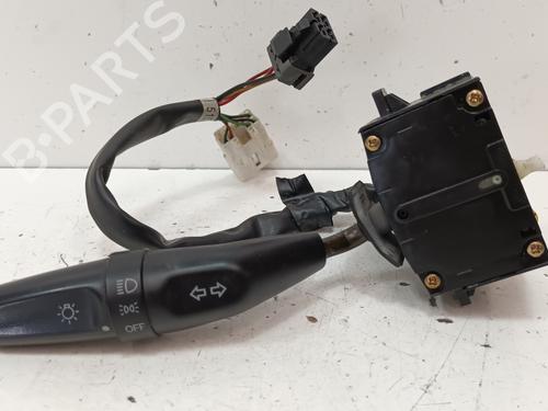 Used Headlight switch HYUNDAI H-1 / STAREX Bus (A1) 2.5 TD 4WD (99 hp) 14526009