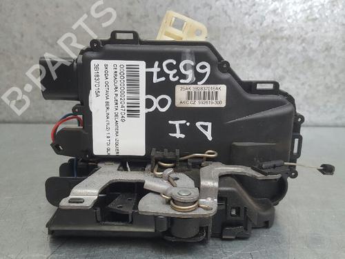 Used Front left lock SKODA OCTAVIA I (1U2) 1.9 TDI (90 hp) 12736904