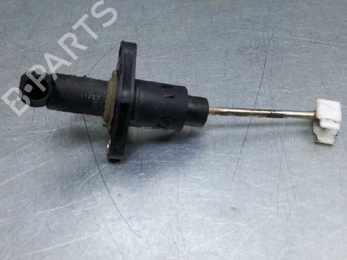 Used Clutch slave cylinder VW POLO (9N_, 9A_) 1.2 12V (64 hp) 13984718