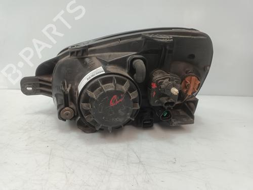 Right headlight HYUNDAI SANTA FÉ I (SM) 2.0 CRDi | BP30110969C29