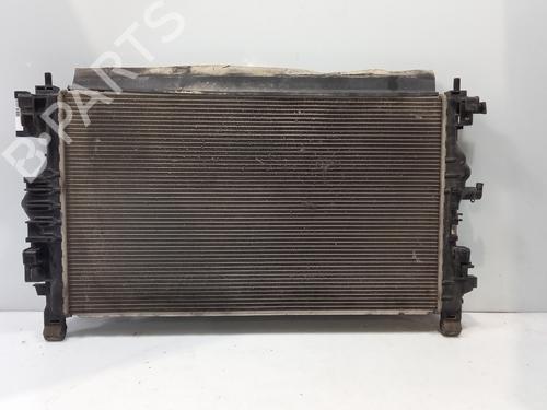 Used Water radiator OPEL ASTRA J Sports Tourer (P10) [2010-2015]  30625526