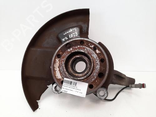 Used Right front steering knuckle OPEL SIGNUM Hatchback (Z03) 1.9 CDTI (F48) (150 hp) 12762039