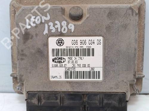 engine-control-unit-ecu-seat-leon-1m1-1999-2000-2001-2002-2003-2004-2005-2006-40261469 main image