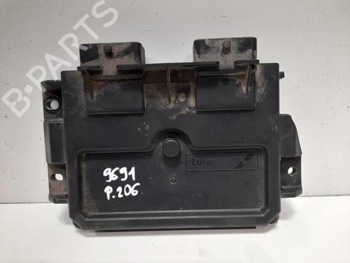 Used Engine control unit (ECU) PEUGEOT 206 Hatchback (2A/C) 1.9 D (69 hp) 12784375