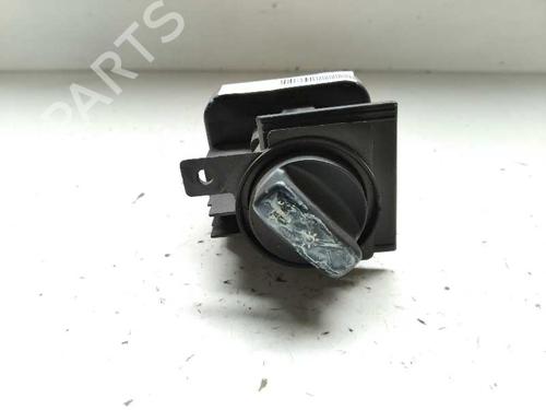 Used Headlight switch MERCEDES-BENZ B-CLASS Sports Tourer (W245) B 170 (245.232) (116 hp) 12699915