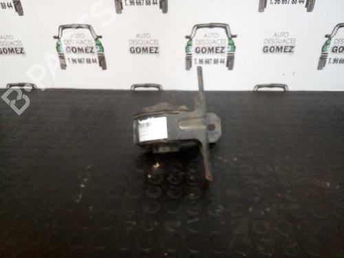 Used Engine mount FORD MONDEO I (GBP) 2.0 i 16V 4x4 (132 hp) 12809058