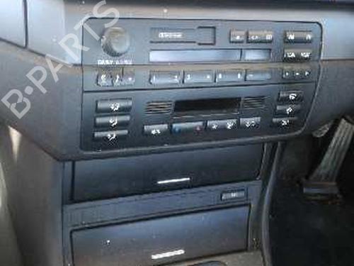 Left taillight BMW 3 (E46) 318 i | BP12733327C34