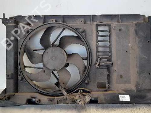 Used Radiator fan CITROËN C4 I (LC_) [2004-2014]  12711391