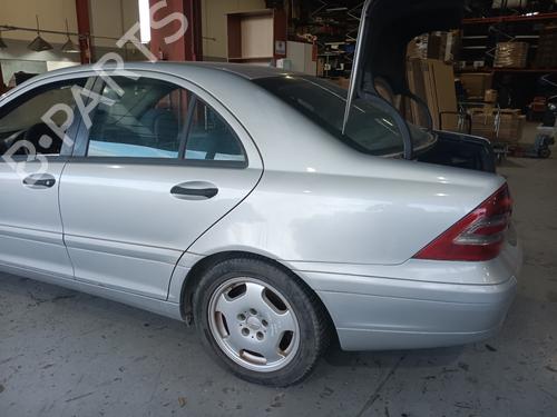 Engine control unit (ECU) MERCEDES-BENZ C-CLASS (W203) C 270 CDI (203.016) | BP16889144M57 