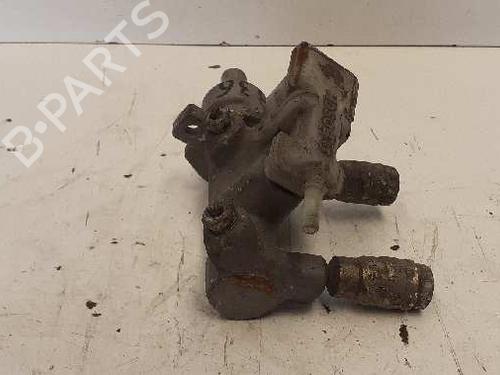 Brake master cylinder FORD FOCUS I (DAW, DBW) 1.6 16V | BP12684818M77 
