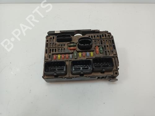 Used Fuse box PEUGEOT 407 (6D_) [2004-2011]  21272274