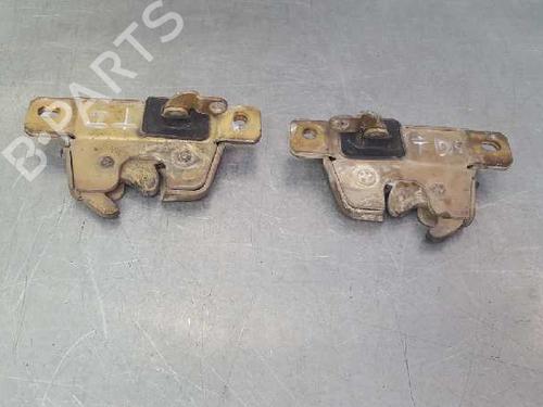 Kofferdeksel achterklep VW SANTANA (32B) 1.6 D (54 hp) 327827503A | 327827503A |