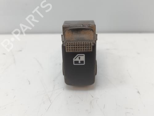 Used Left rear window switch HYUNDAI TUCSON (JM) 2.0 (141 hp) 19098655