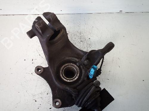 Right front steering knuckle CITROËN C5 I (DC_) 2.0 HDi (DCRHZB, DCRHZE) | BP12744879M26 