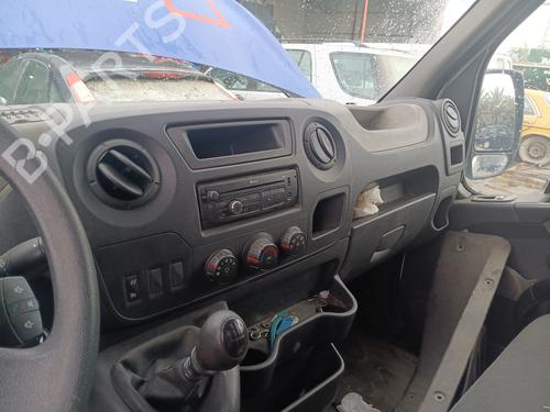 Fuse box RENAULT MASTER III Van (FV) 2.3 dCi 125 RWD (FV0C, FV0D, FV0H, FV0J, FV0A, FV0K) | BP23243056E1  - Image 20