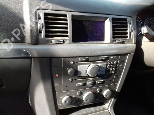 Achsschenkel links vorne OPEL SIGNUM Hatchback (Z03) 1.9 CDTI (F48) | BP20148419M25 