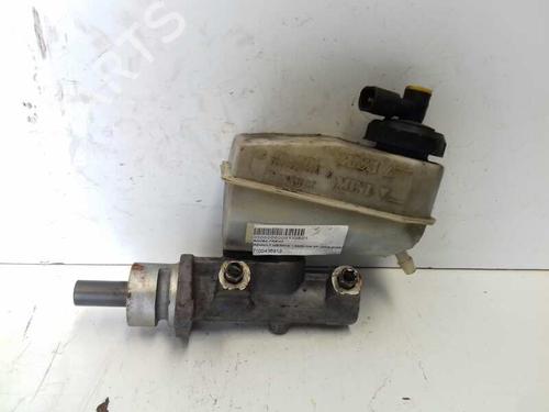 Hovedbremsecylinder RENAULT MEGANE II (BM0/1_, CM0/1_) 1.6 16V (112 hp) 12685182