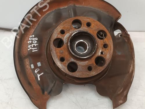 Used Right rear steering knuckle MERCEDES-BENZ C-CLASS (W203) C 180 Kompressor (203.046) (143 hp) 29163943