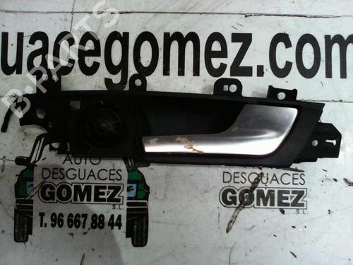 Used Rear right interior door handle Rear right interior door handle 12799452 12799452
