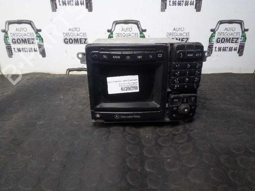 Used Radio MERCEDES-BENZ S-CLASS (W220) S 400 CDI (220.028, 220.128) (250 hp) 12694175