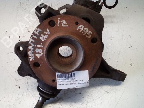 Used Left front steering knuckle CITROËN XANTIA (X1_, X2_) 1.8 i (90 hp) 12744676