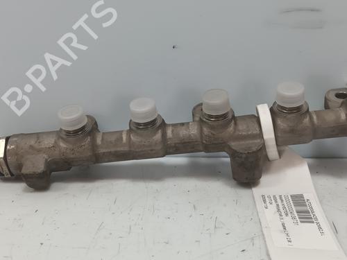 Used Injection rail NISSAN PRIMASTAR Van (X83) 2.0 dCi 115 (114 hp) 25469752