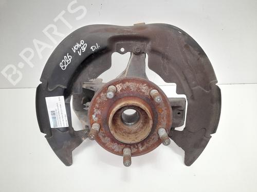 Used Left front steering knuckle VOLVO V50 (545) 2.0 D (136 hp) 12761995