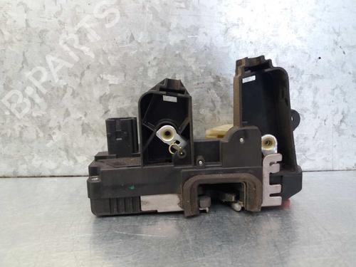 Fechadura trás esquerda OPEL VECTRA C (Z02) 1.9 CDTI (F69) | BP12698890C100 
