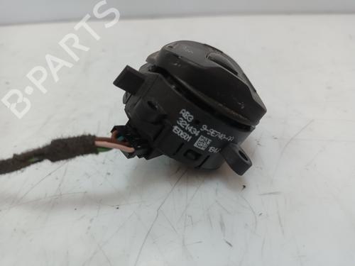 Stuurwielbediening FORD TOURNEO COURIER B460 MPV  | BP23884293E15 