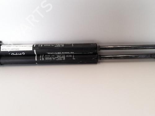 Used Hood lift support ALFA ROMEO 147 (937_) 1.6 16V T.SPARK ECO (937.AXA1A, 937.BXA1A) (105 hp) 13972514