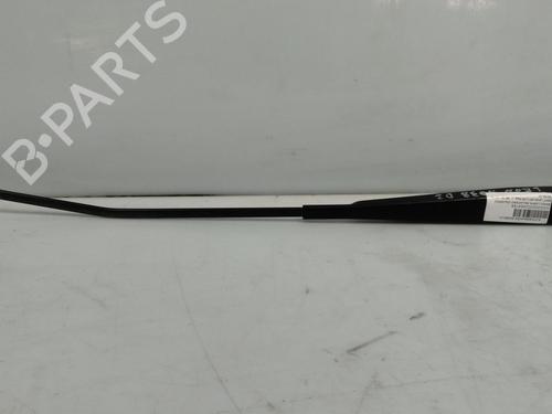 Used Front windshield wiper arm SEAT LEON (5F1) [2012-2021]  32391386