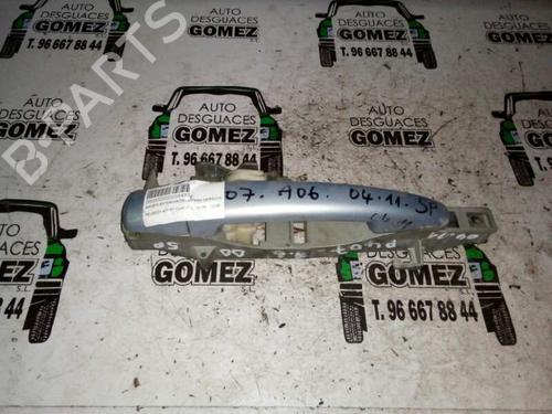 Used Front right exterior door handle PEUGEOT 407 (6D_) 2.2 (6D3FZE, 6D3FZH) (158 hp) 12797968