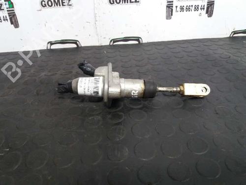 Clutch slave cylinder NISSAN PRIMERA Hatchback (P11) 2.0 TD | BP13966302M113 