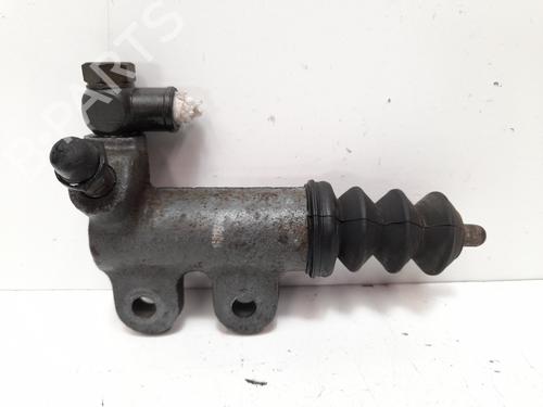 Used Clutch slave cylinder MITSUBISHI OUTLANDER I (CU_W) [2001-2008]  13981172