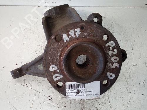 Used Right front steering knuckle PEUGEOT 205 II (20A/C) 1.7 Diesel (60 hp) 12744727
