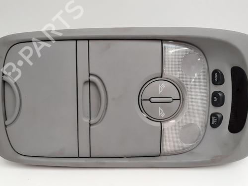 Used Interior roof light KIA SORENTO I (JC) 2.5 CRDi 4WD (140 hp) 12762275