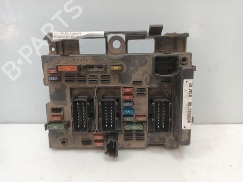 Used Fuse box Fuse box PEUGEOT 307 (3A/C) 2.0 HDi 90 (90 hp) 34371679 34371679
