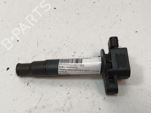 Used Ignition coil TOYOTA YARIS (_P1_) 1.0 (SCP10_, SCP10R) (68 hp) 17830618