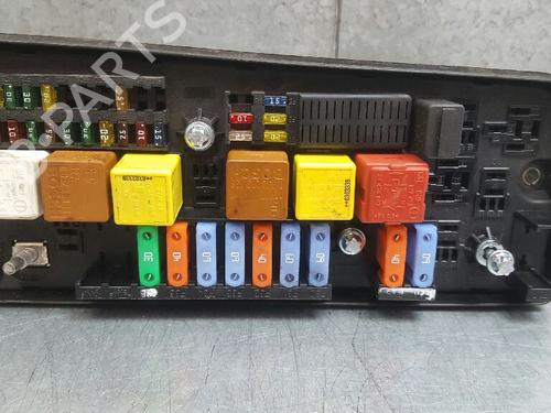 Zekeringkast OPEL VECTRA C (Z02) 2.2 DTI 16V (F69) (125 hp) 12750344