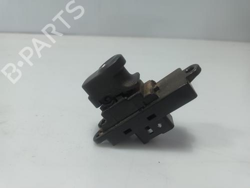 Comutador vidro trás direito HYUNDAI i30 Estate (FD) 1.4 | BP30593687I28