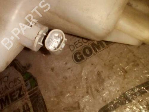 Windscreen washer tank BMW 3 (E46) 320 d | BP12686354C113 